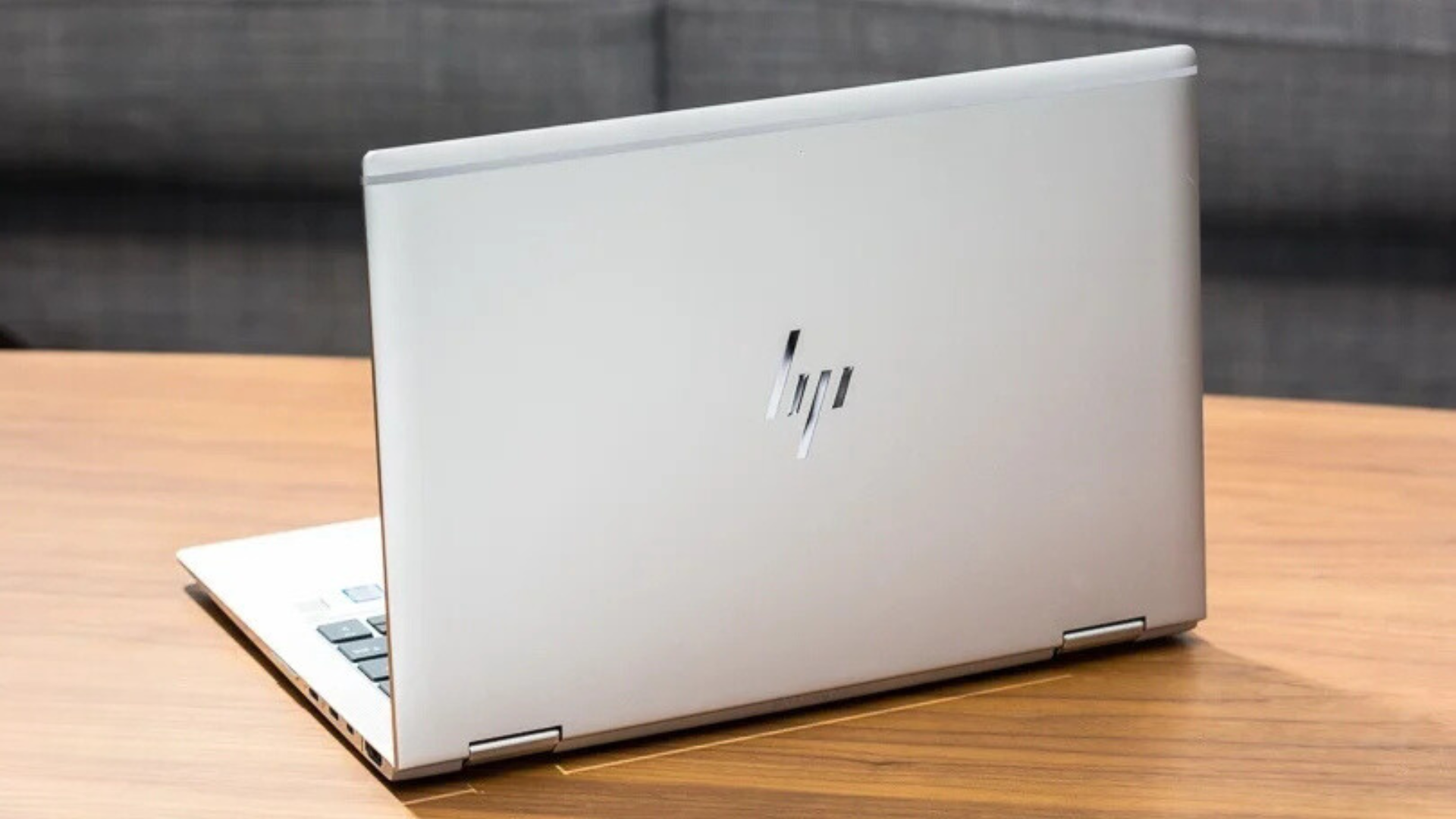 HP EliteBook x360 1030 G3